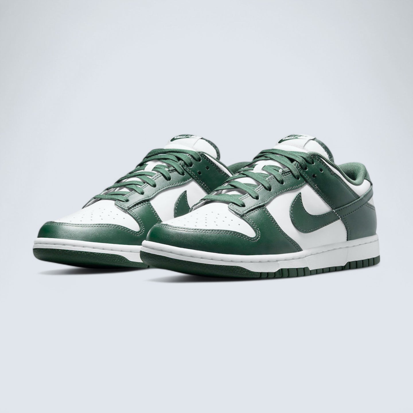 Nike Dunk Low 'Varsity Green'