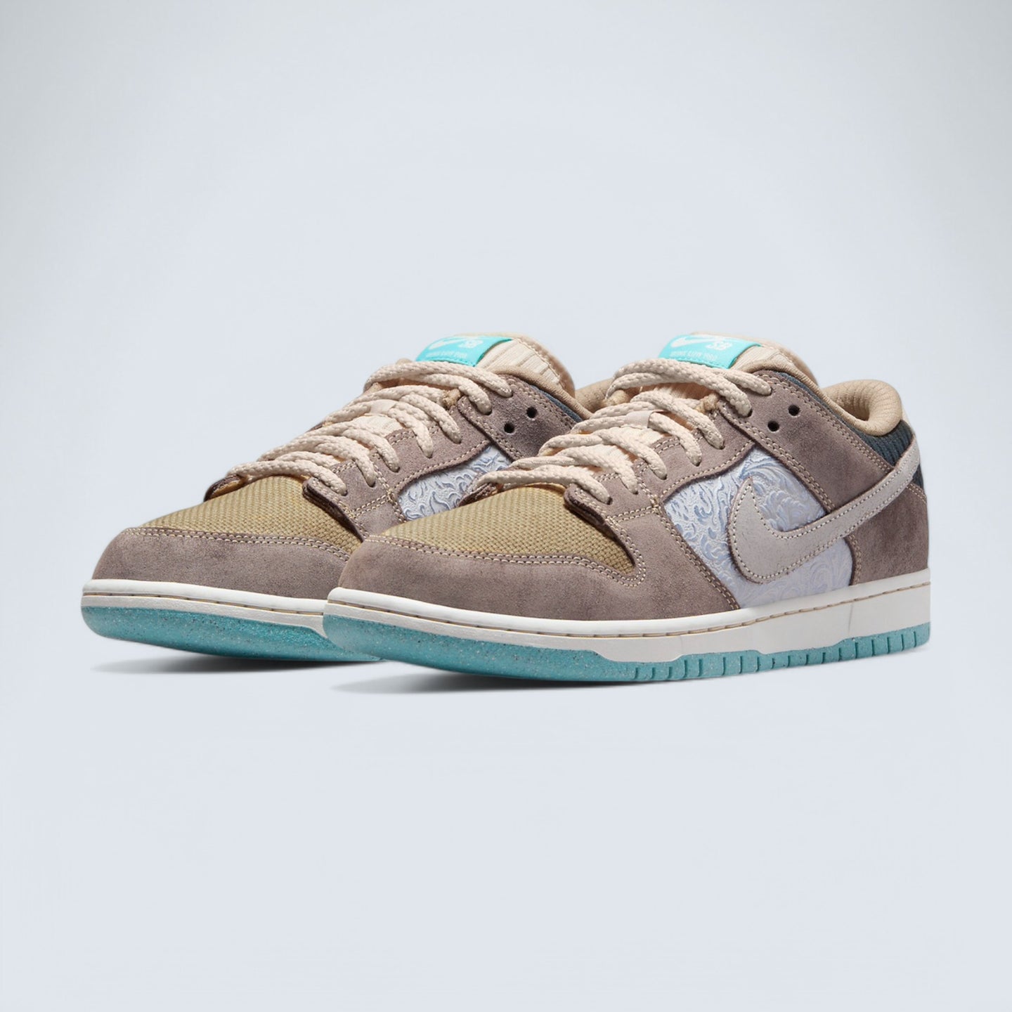 Nike SB Dunk Low 'Big Money Savings'