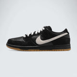 SB Dunk Low Pro 'Black White Gum'