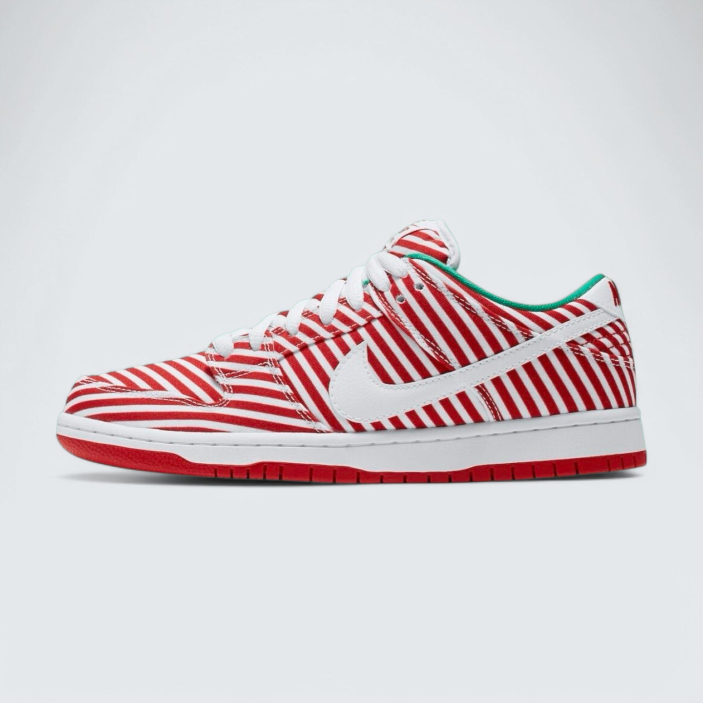 SB Dunk Low 'Candy Cane'