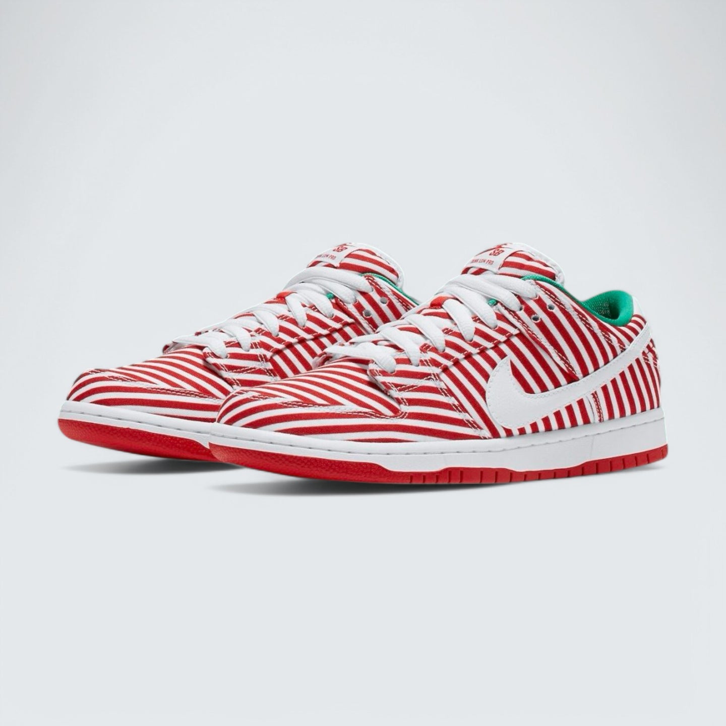 SB Dunk Low 'Candy Cane'