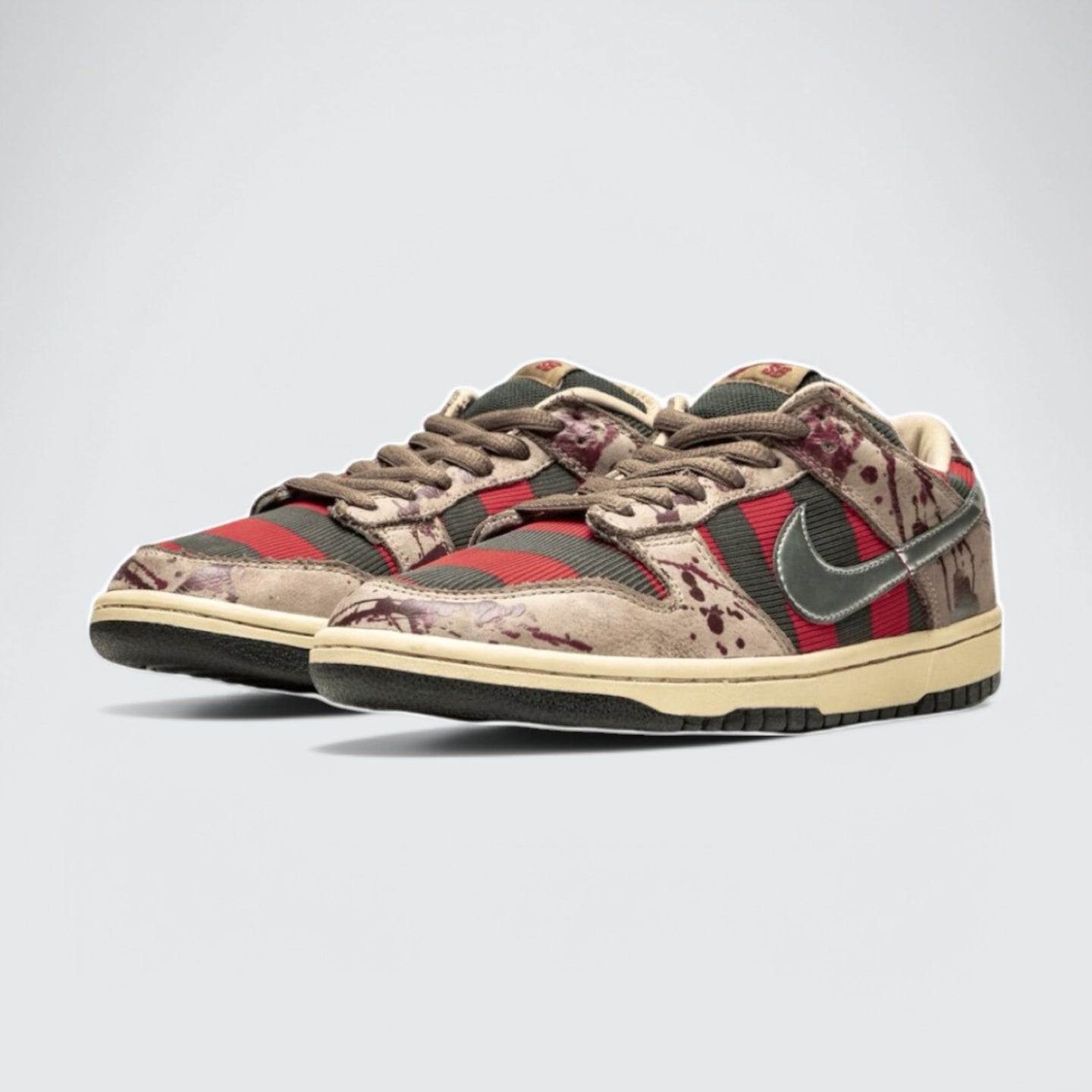 SB Dunk Low 'Freddy Krueger'