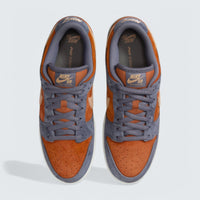 SB Dunk Low 'Light Carbon Monarch'