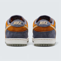 SB Dunk Low 'Light Carbon Monarch'