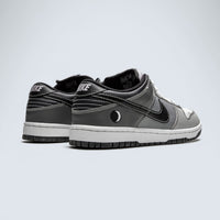 Nike SB Dunk Low 'Lunar Eclipse West'