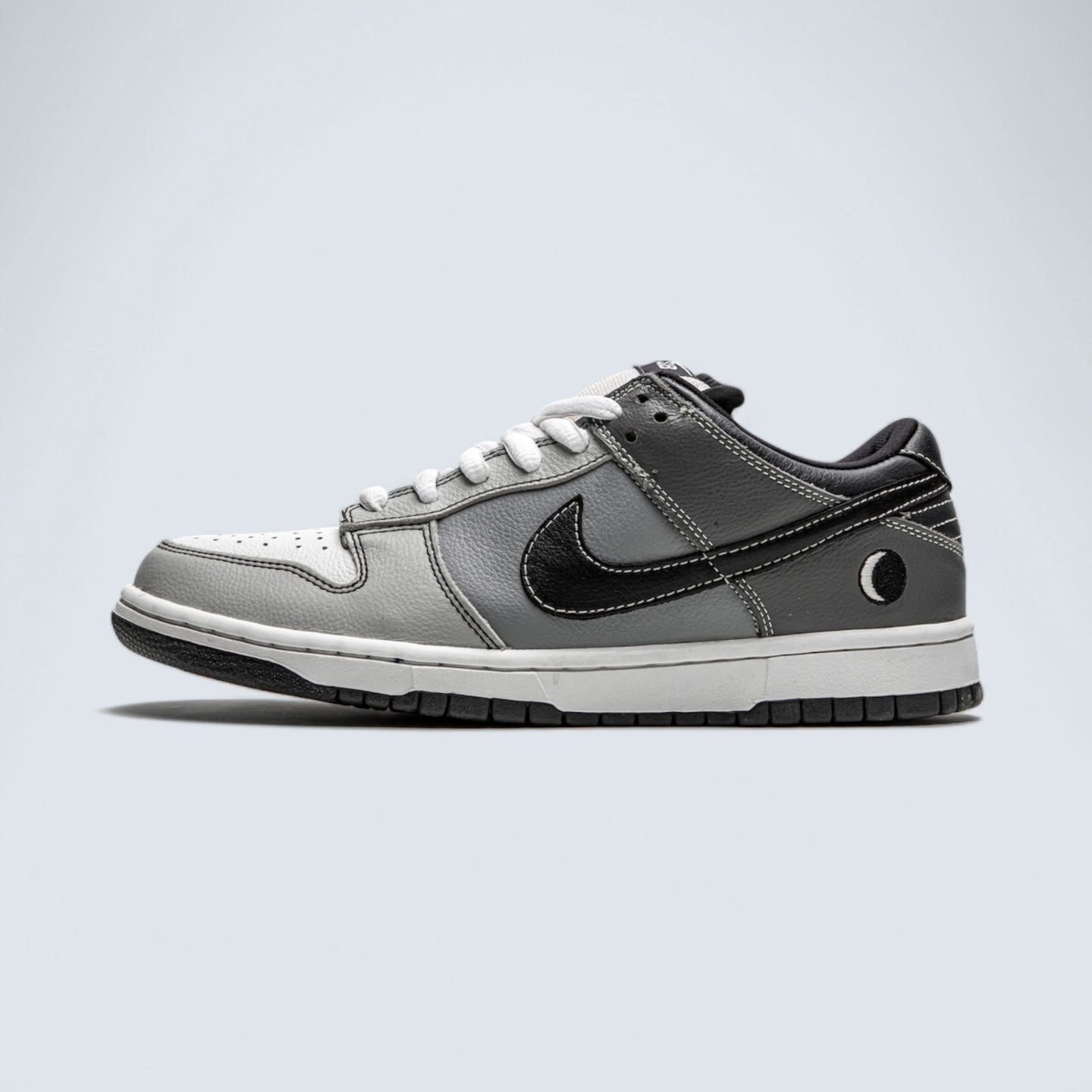 Nike SB Dunk Low 'Lunar Eclipse West'