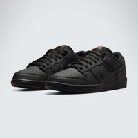 SB Dunk Low Pro ISO 'Triple Black'