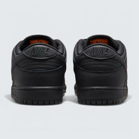 SB Dunk Low Pro ISO 'Triple Black'