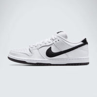SB Dunk Low Pro 'White and Black'