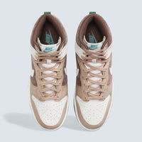 Nike Dunk High 'Light Chocolate'