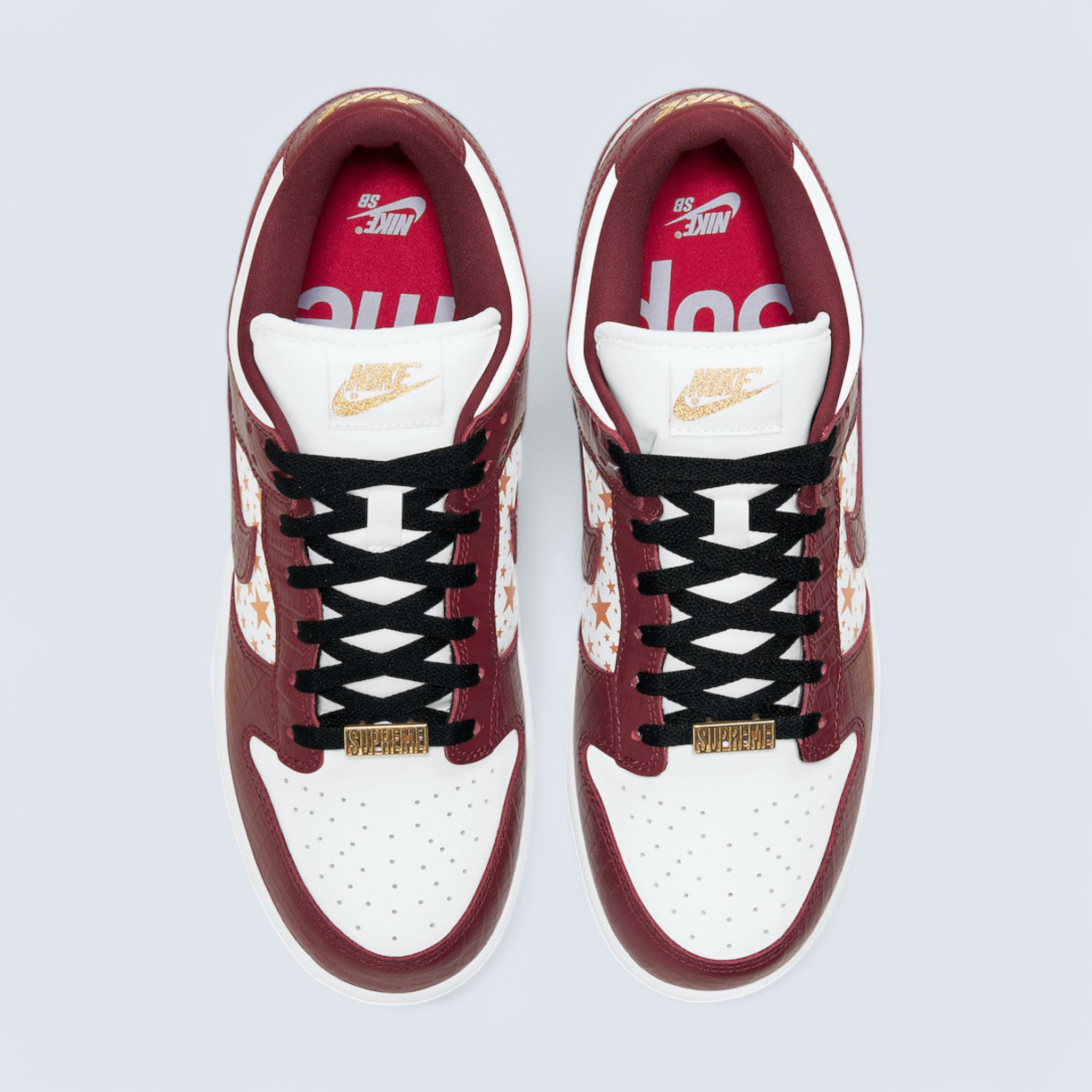 Nike x Supreme SB Dunk 'Barkroot Brown'