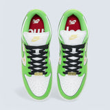 Nike x Supreme SB Dunk 'Mean Green'