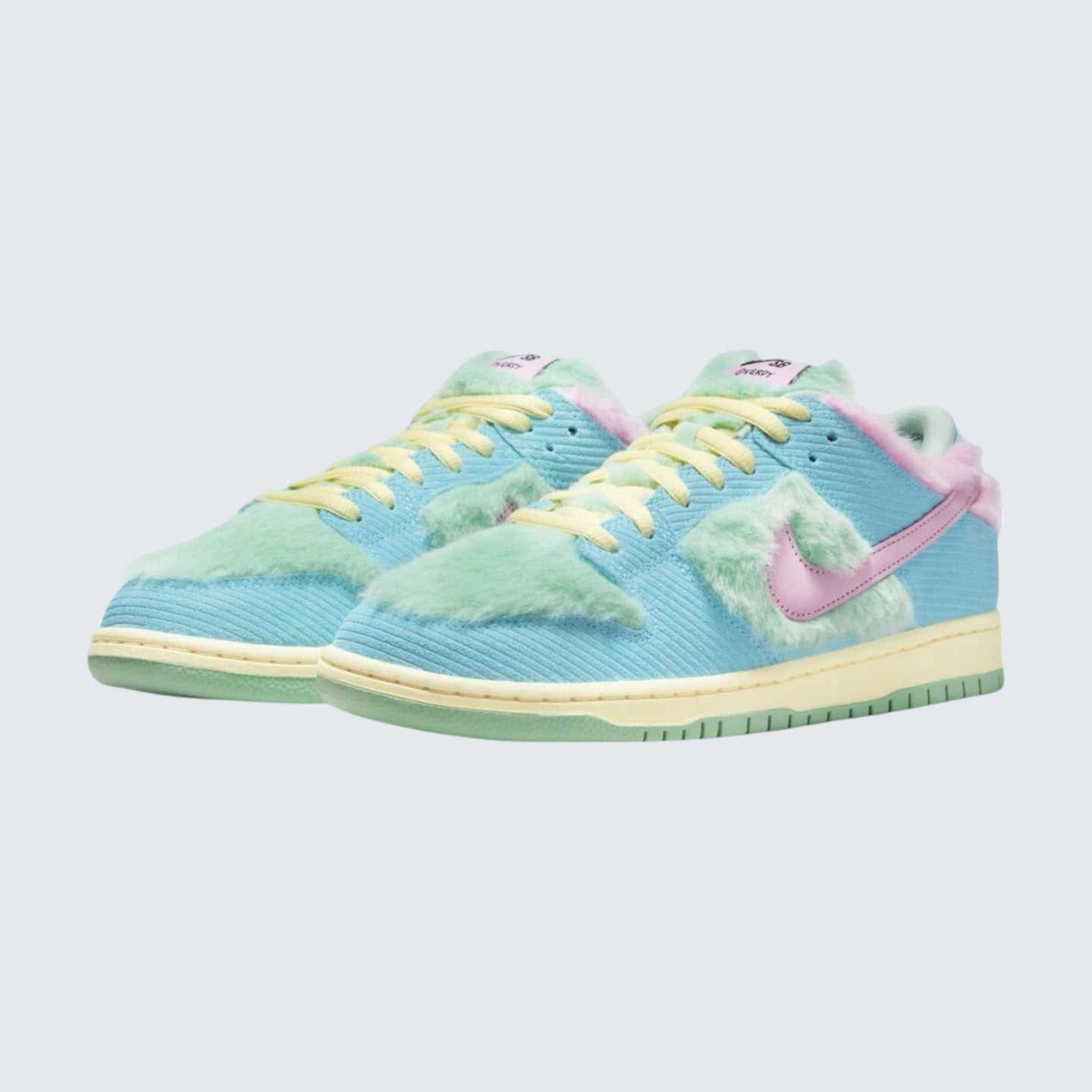 SB Dunk Low 'Visty'