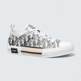 B23 League Low-Top Sneaker