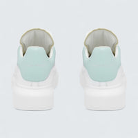 Oversized Sneaker in White Mint
