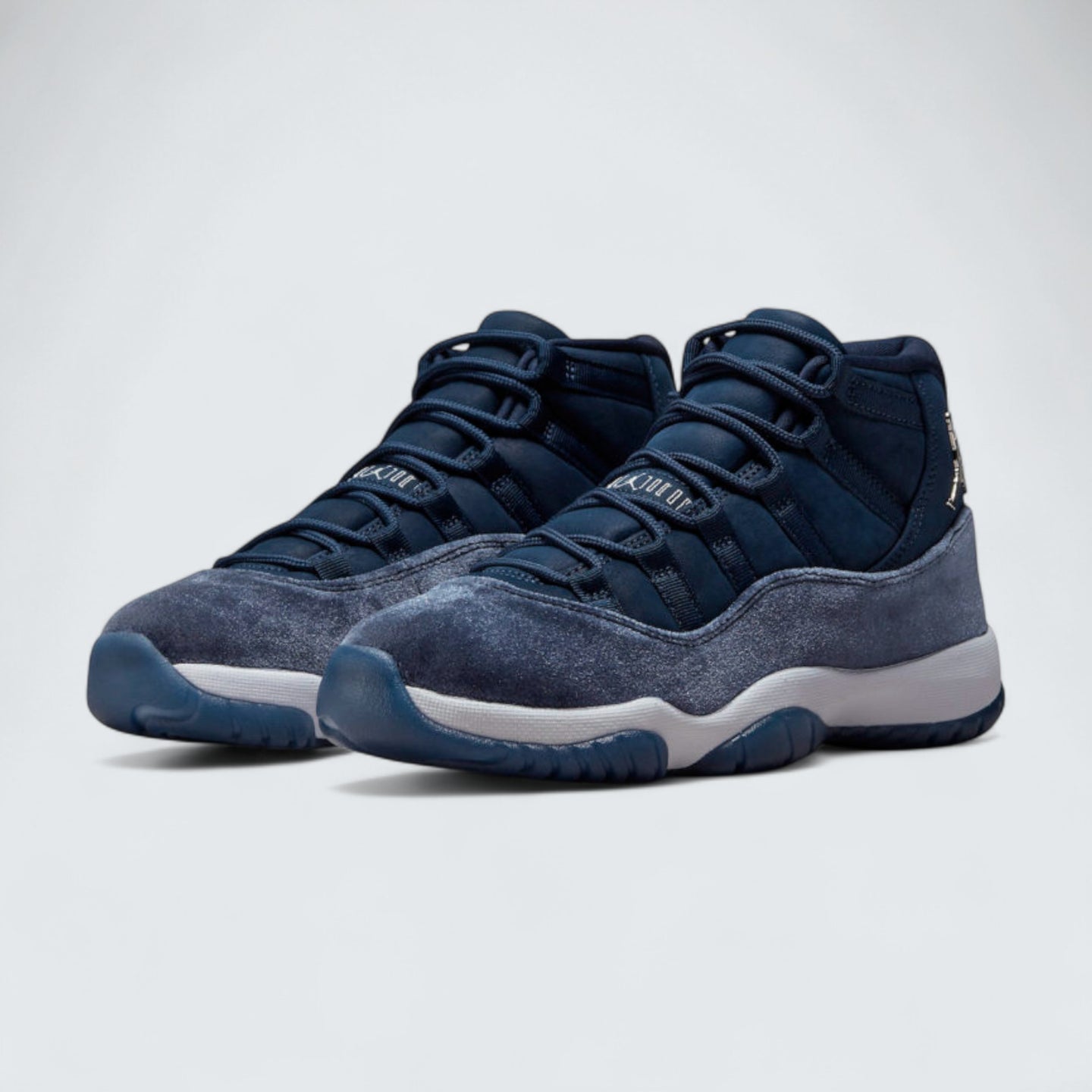 Air Jordan 11 'Midnight Navy'
