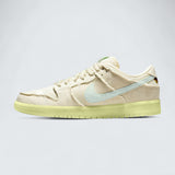 SB Dunk Low 'Mummy'