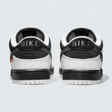 SB Dunk Low 'Tightbooth'