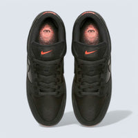 Nike SB Dunk Low 'Black Pigeon'
