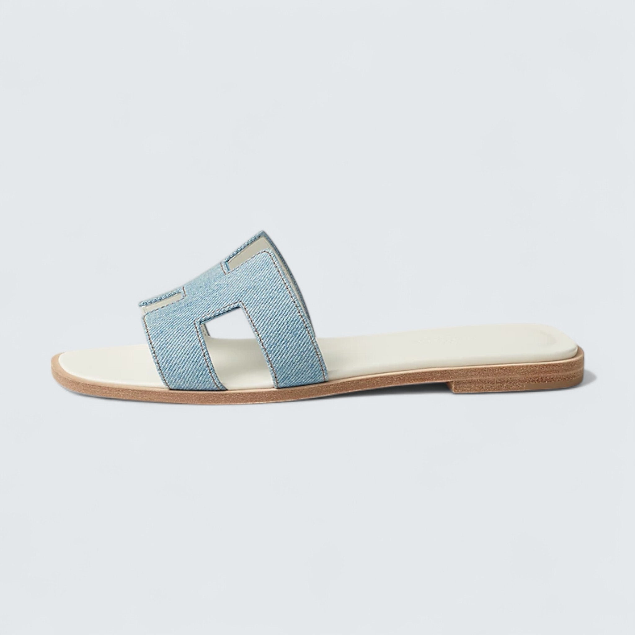 Oran Sandals 'Bleu Clair'